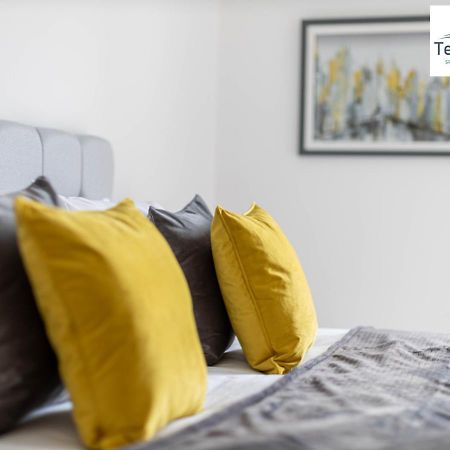 5 Percent Off Weekly And 20 Percent Off Monthly Bookings - Marigold Unit At Telly Homes Limited Birmingham City Centre -2 Bedroom Apartment, Free Wifi Εξωτερικό φωτογραφία