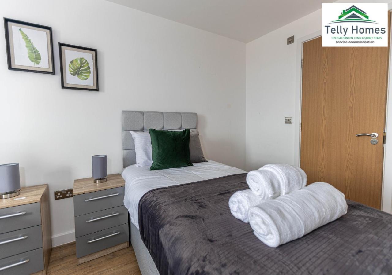 5 Percent Off Weekly And 20 Percent Off Monthly Bookings - Marigold Unit At Telly Homes Limited Birmingham City Centre -2 Bedroom Apartment, Free Wifi Εξωτερικό φωτογραφία