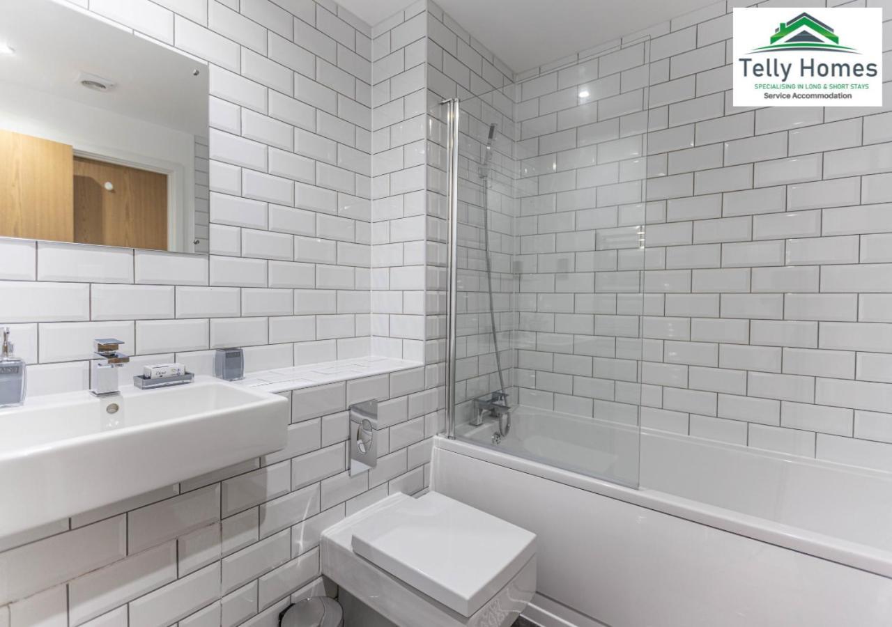 5 Percent Off Weekly And 20 Percent Off Monthly Bookings - Marigold Unit At Telly Homes Limited Birmingham City Centre -2 Bedroom Apartment, Free Wifi Εξωτερικό φωτογραφία